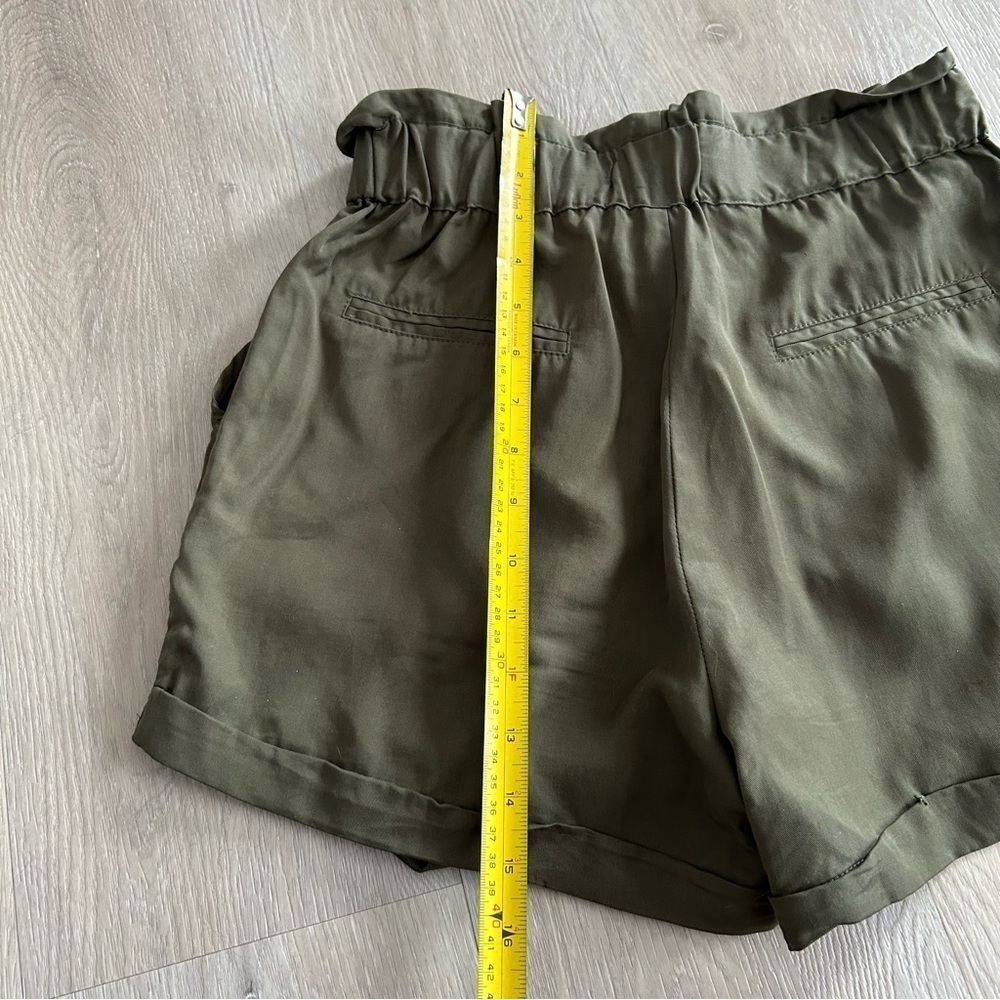 Twik green shorts flowy with tie  100% Lyocell - Picture 5 of 11